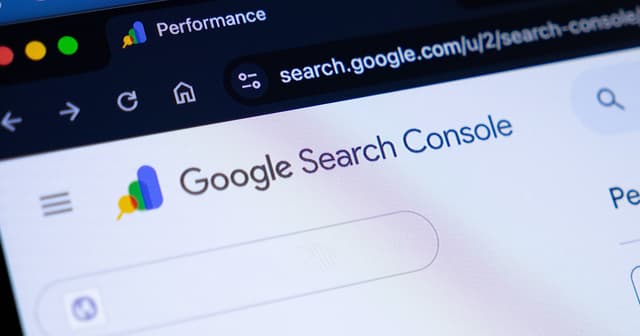 Google Search Console-ში ხელოვნური ინტელექტის საძიებო ანგარიშების ტესტირება დაიწყო